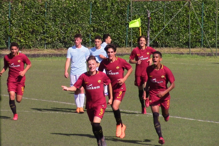 Under 16 Serie A-B, Quarti Di Finale - Lazio-Roma 2-7, I Giallorossi ...