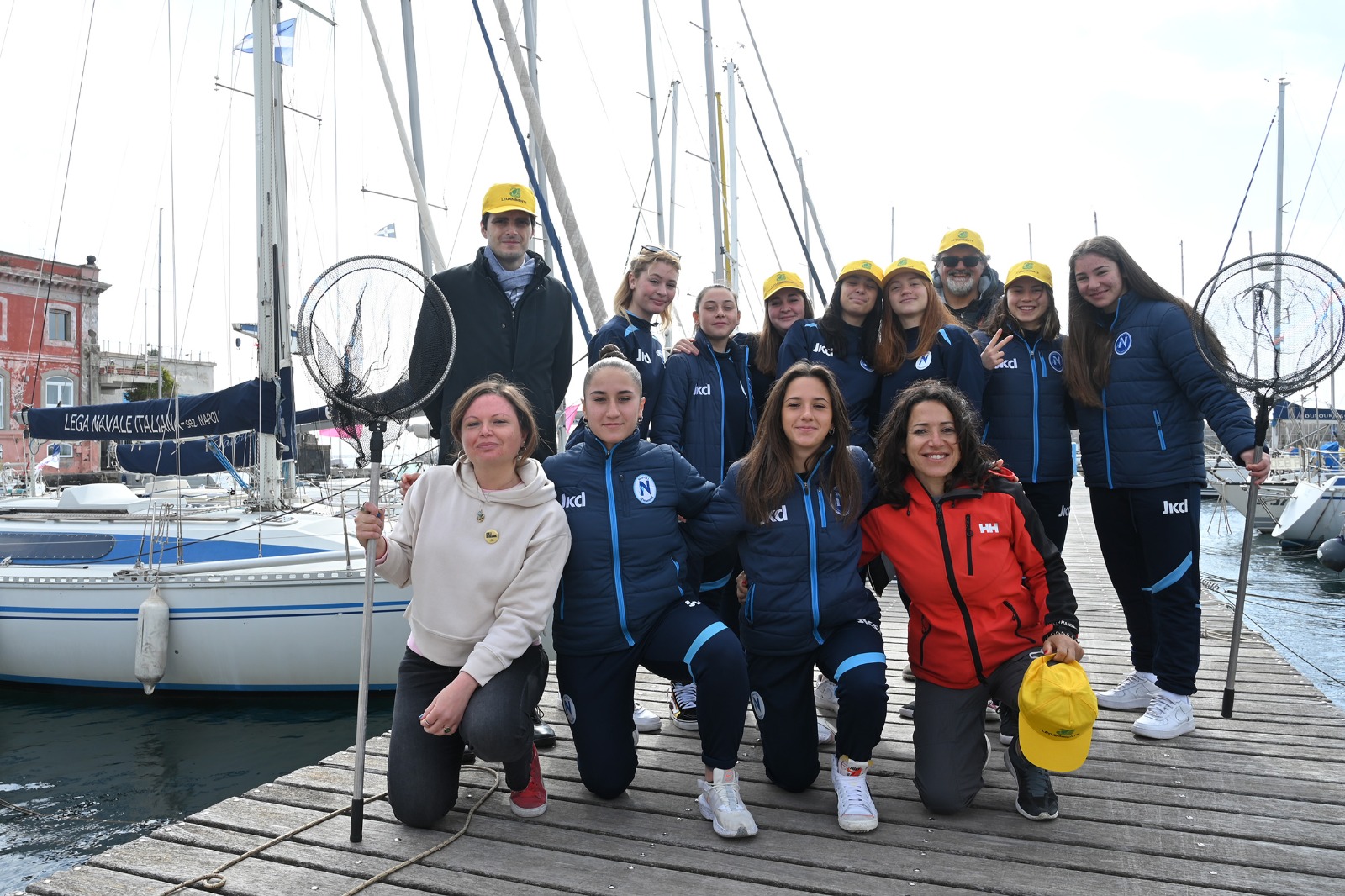 Napoli Femminile Insieme A Legambiente Per Monitorare I Rifiuti ...